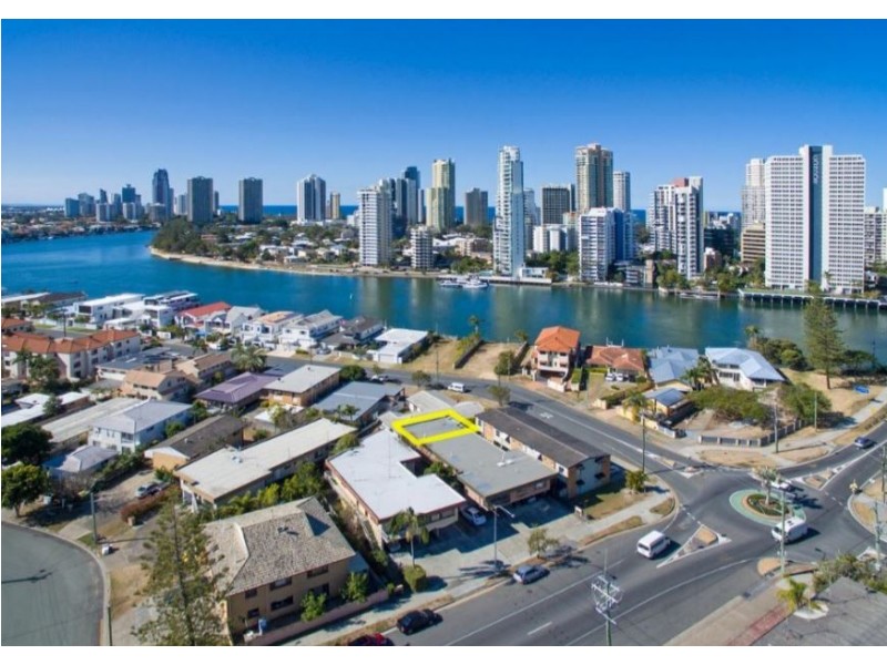 3/11 Thomas Drive, Chevron Island QLD 4217