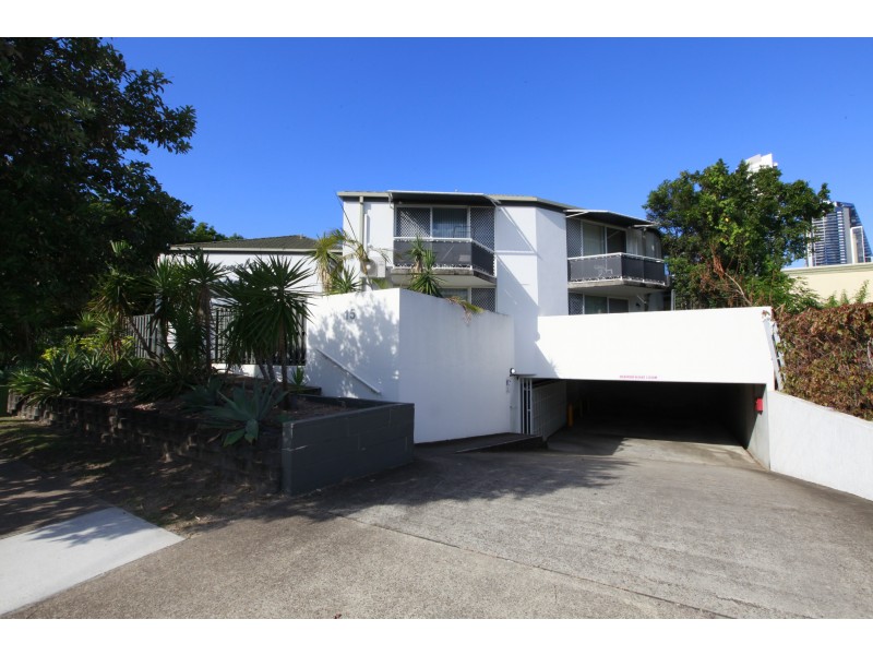 3/11 Thomas Drive, Chevron Island QLD 4217