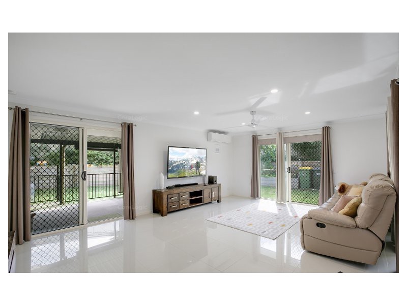 3 Alcott, Parkwood QLD 4214