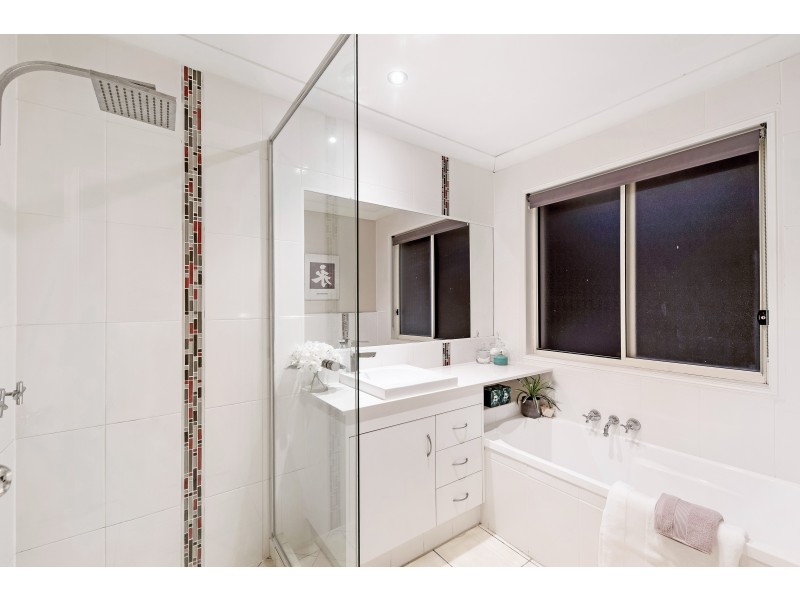 38 Gemini Circuit, Molendinar QLD 4214