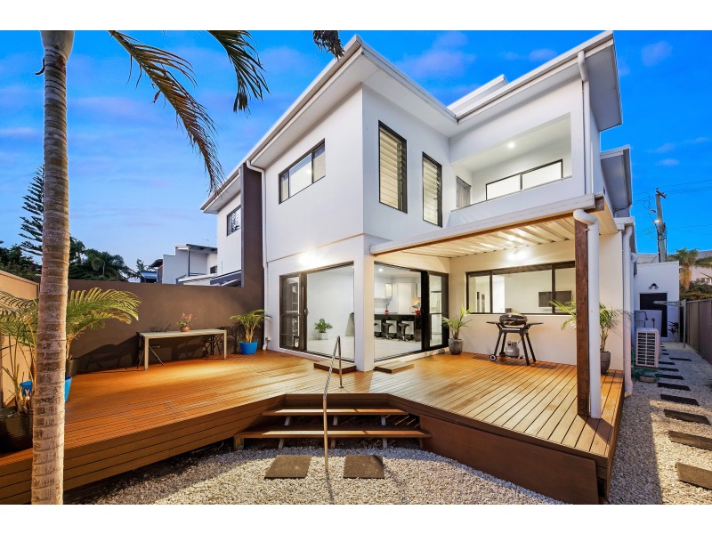 1/40 Bayview Street, Runaway Bay QLD 4216