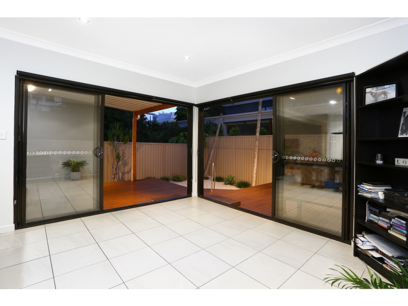 1/40 Bayview Street, Runaway Bay QLD 4216