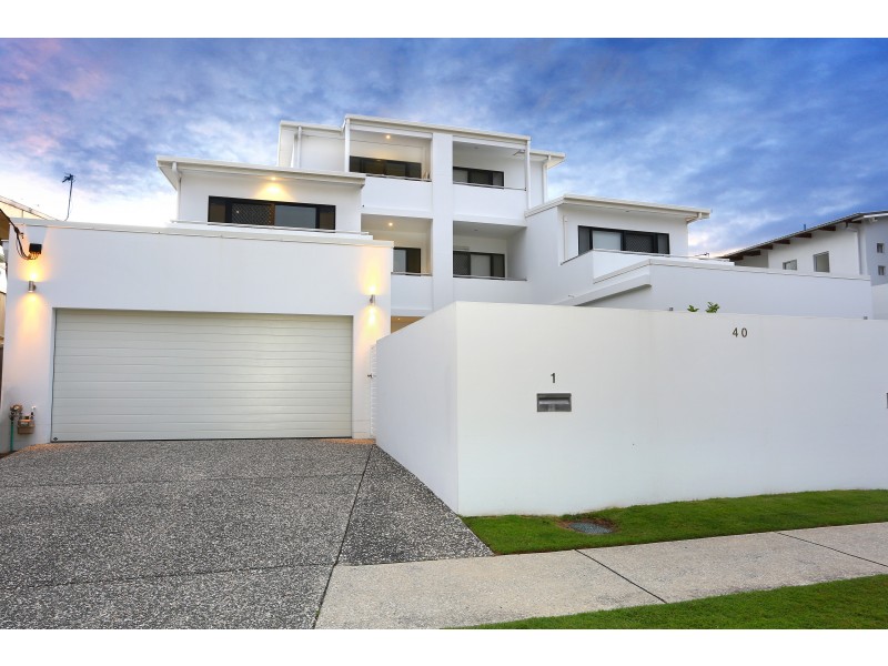 1/40 Bayview Street, Runaway Bay QLD 4216