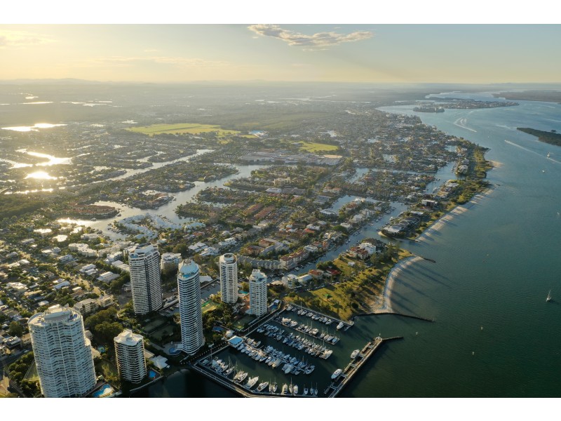 1/40 Bayview Street, Runaway Bay QLD 4216