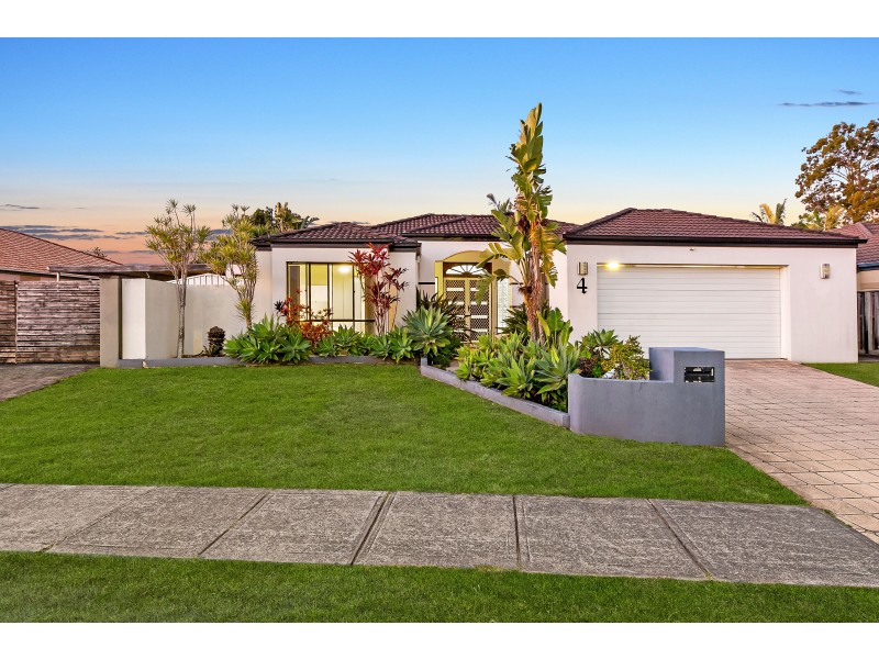 4 Bellwood Place, Molendinar QLD 4214