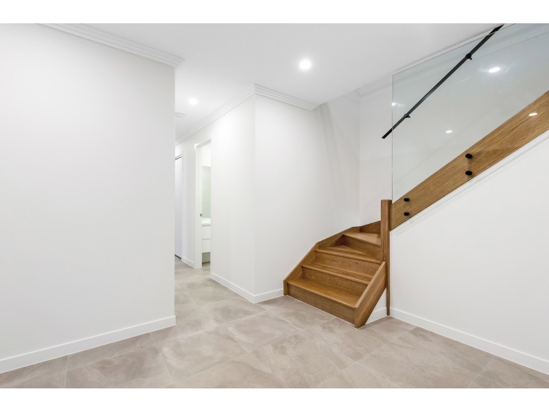 1/248 Bayview Street, Hollywell QLD 4216