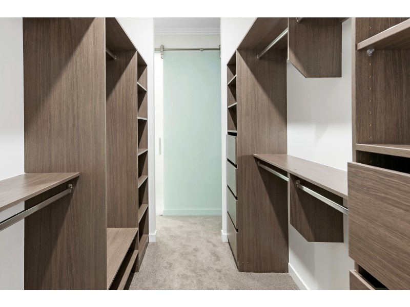 1/248 Bayview Street, Hollywell QLD 4216