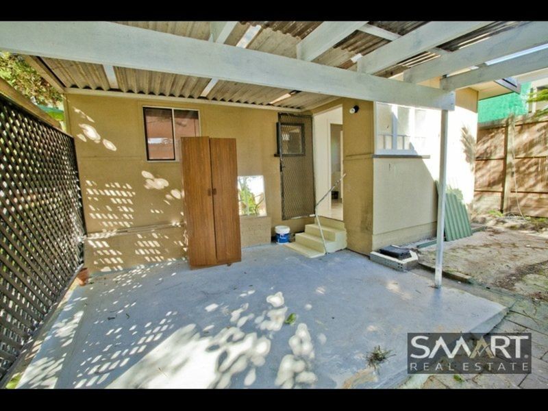 40 Sydney Street, Labrador QLD 4215
