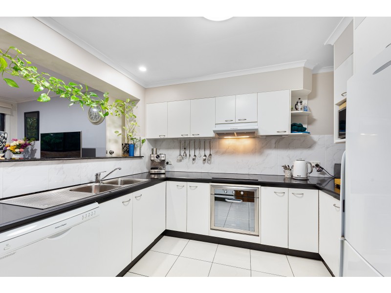 28 Forrest Avenue, Molendinar QLD 4214