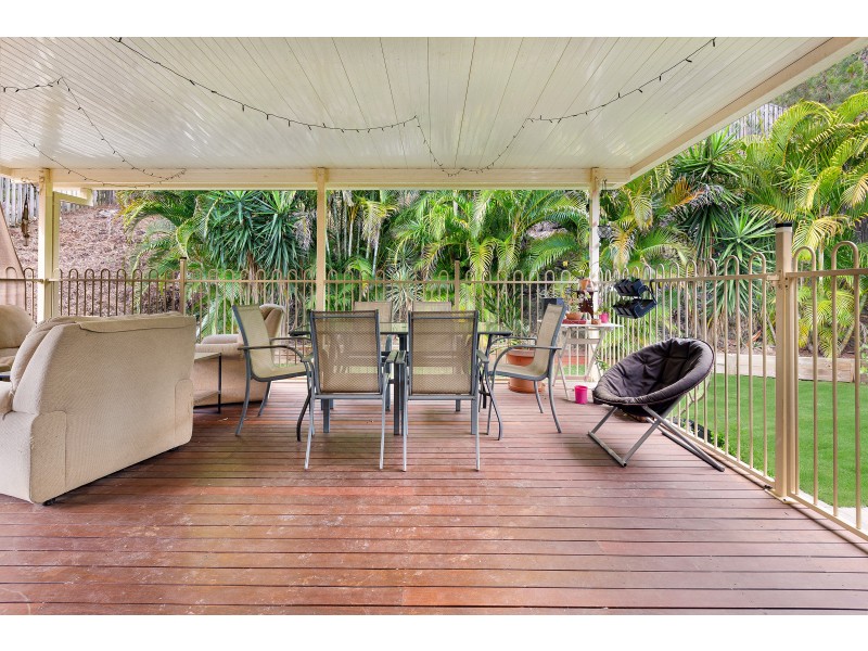 197 Universal Street, Oxenford QLD 4210