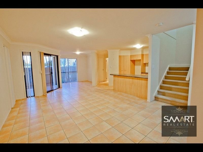 4/63 Muir Street, Labrador QLD 4215