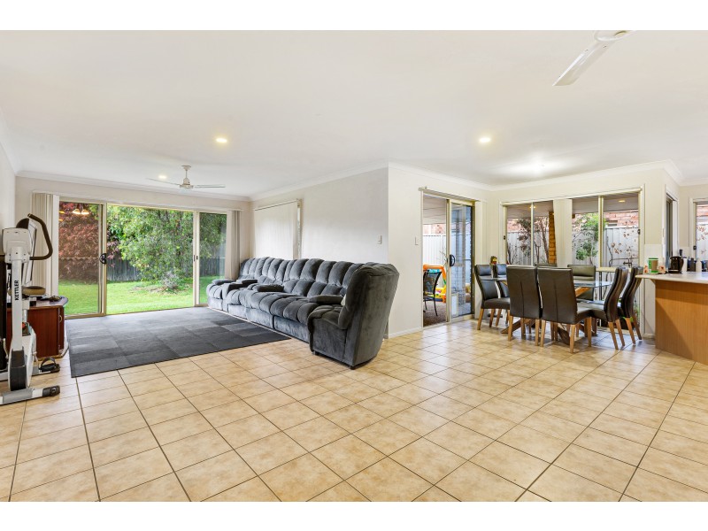 26 Gemini Circuit, Molendinar QLD 4214