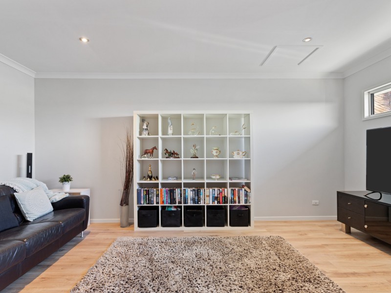 Broadbeach Waters QLD 4218