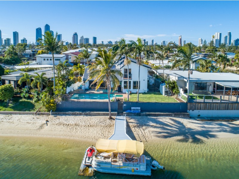 Broadbeach Waters QLD 4218