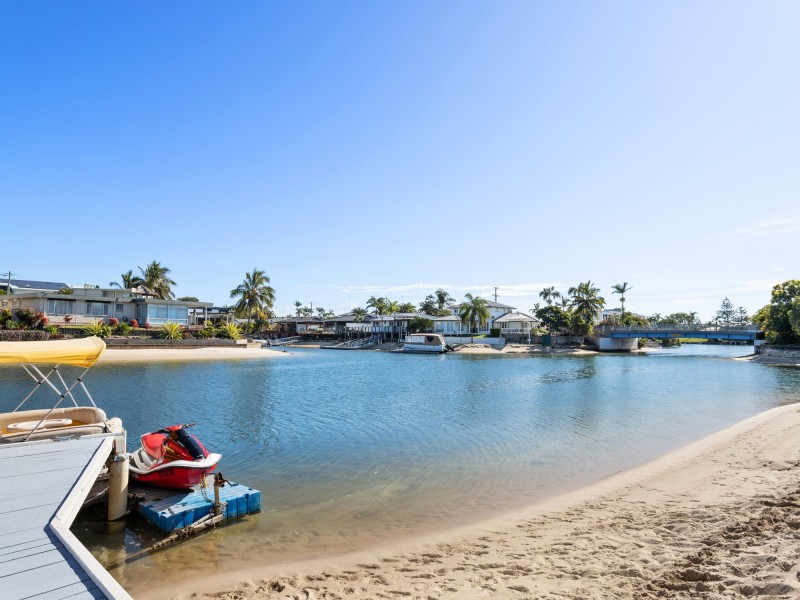 Broadbeach Waters QLD 4218