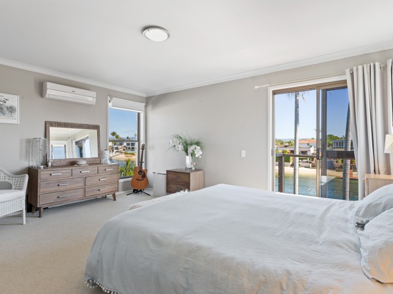 Broadbeach Waters QLD 4218