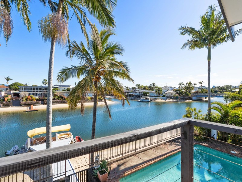 Broadbeach Waters QLD 4218
