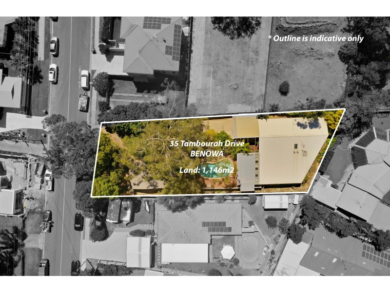35 Tambourah Drive, Benowa QLD 4217