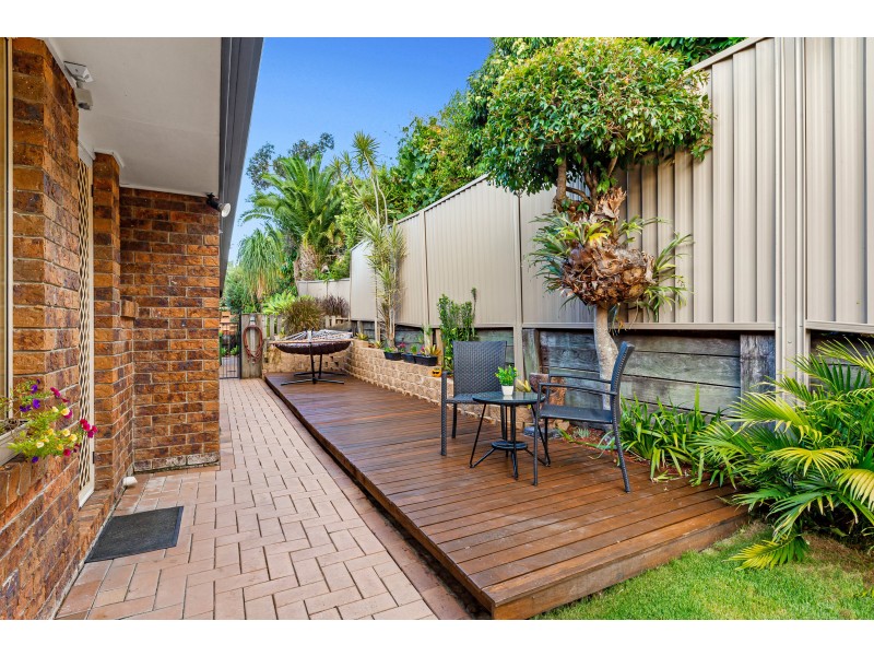 16 Colonsay Crescent, Merrimac QLD 4226