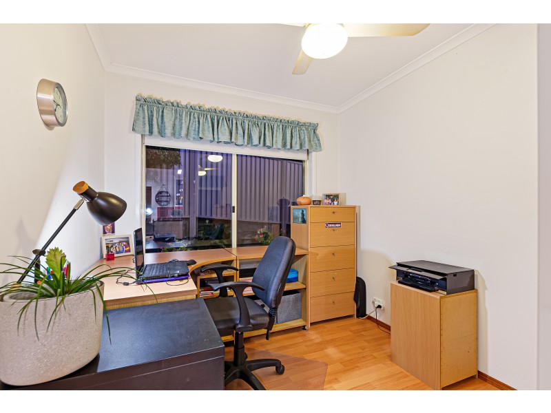 16 Colonsay Crescent, Merrimac QLD 4226