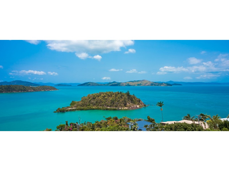 1 Shutehaven Close, Shute Harbour QLD 4802