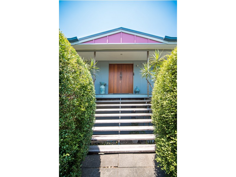 1 Shutehaven Close, Shute Harbour QLD 4802