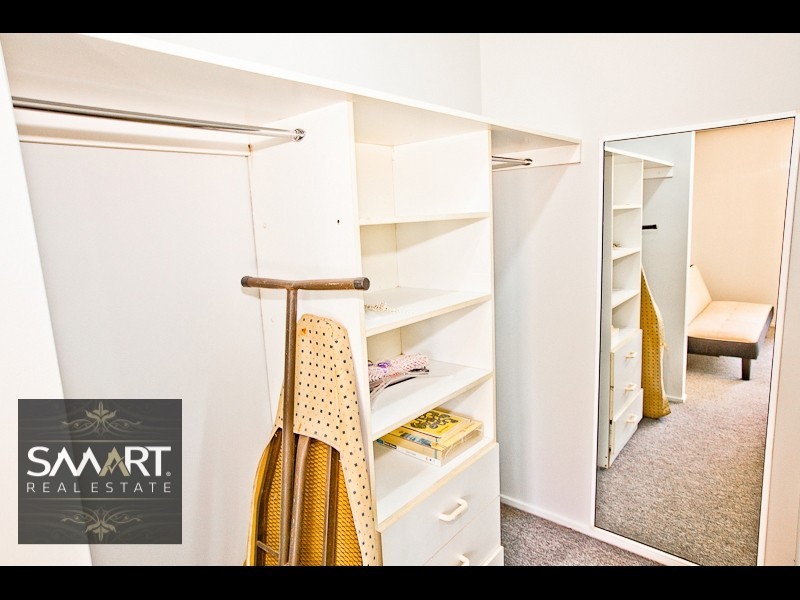 5/15 Weemala Street, Chevron Island QLD 4217