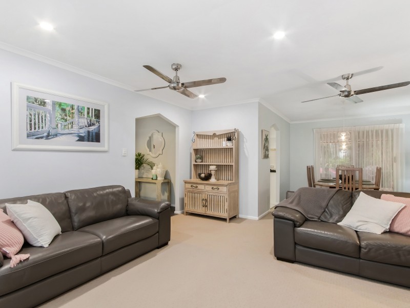 89 Macquarie Avenue, Molendinar QLD 4214