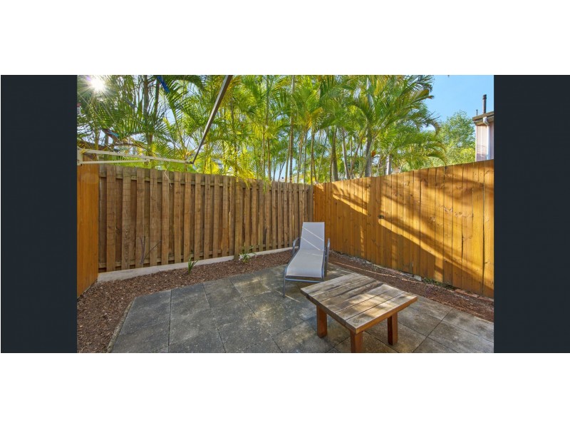 6/10 Stanhill Drive, Chevron Island QLD 4217