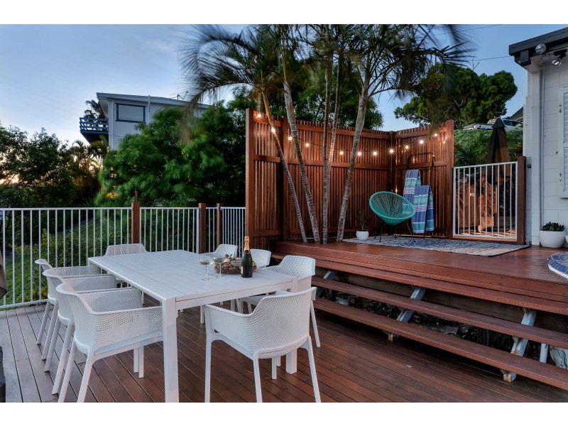 2 Shutehaven Close, Shute Harbour QLD 4802