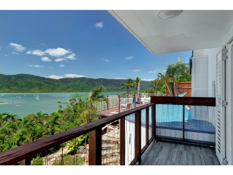 2 Shutehaven Close, Shute Harbour QLD 4802