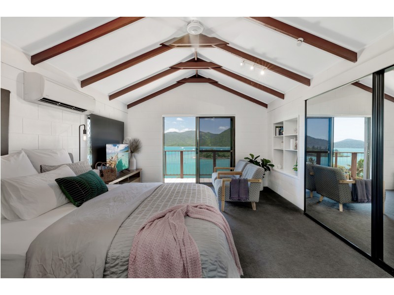 2 Shutehaven Close, Shute Harbour QLD 4802