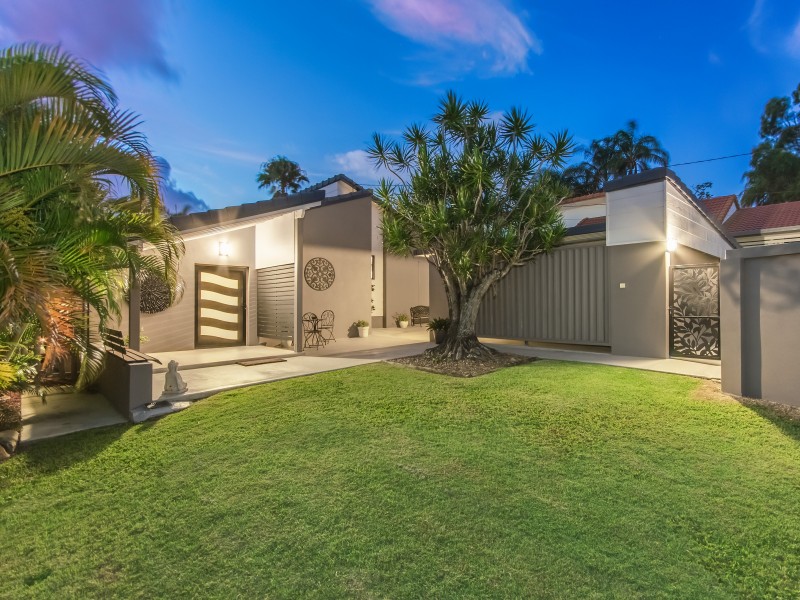 34 Freda Street, Ashmore QLD 4214