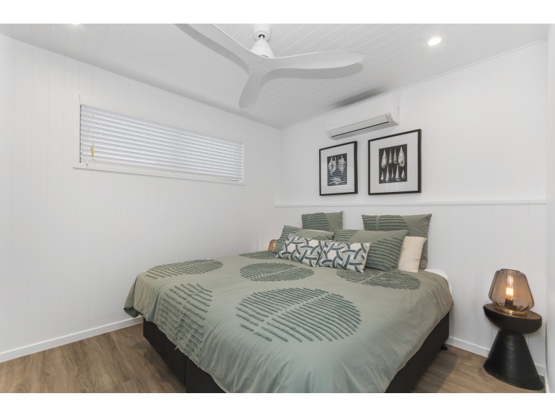 2/9 Terrace Place, Nelly Bay QLD 4819