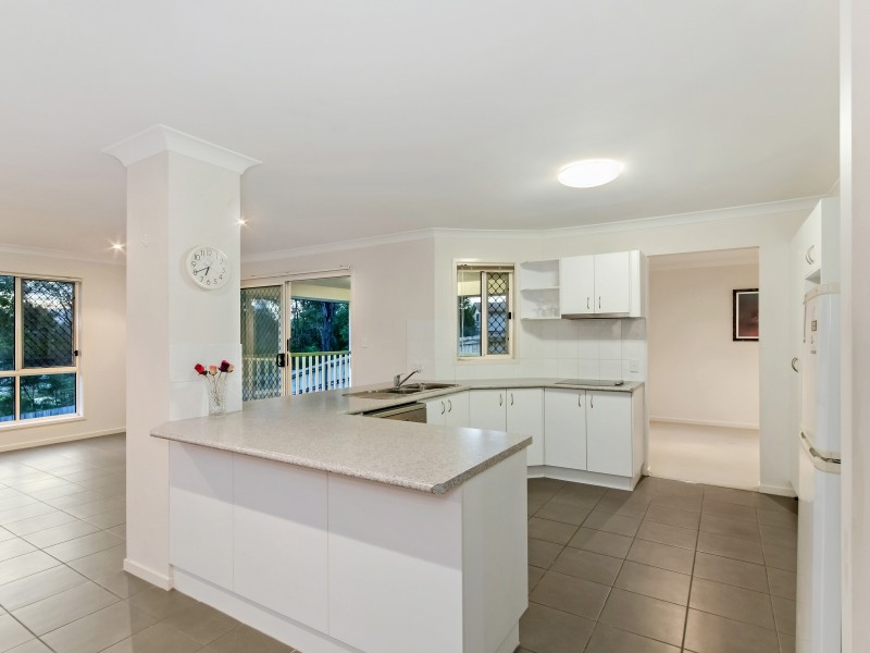 13 Tralee Court, Carrara QLD 4211