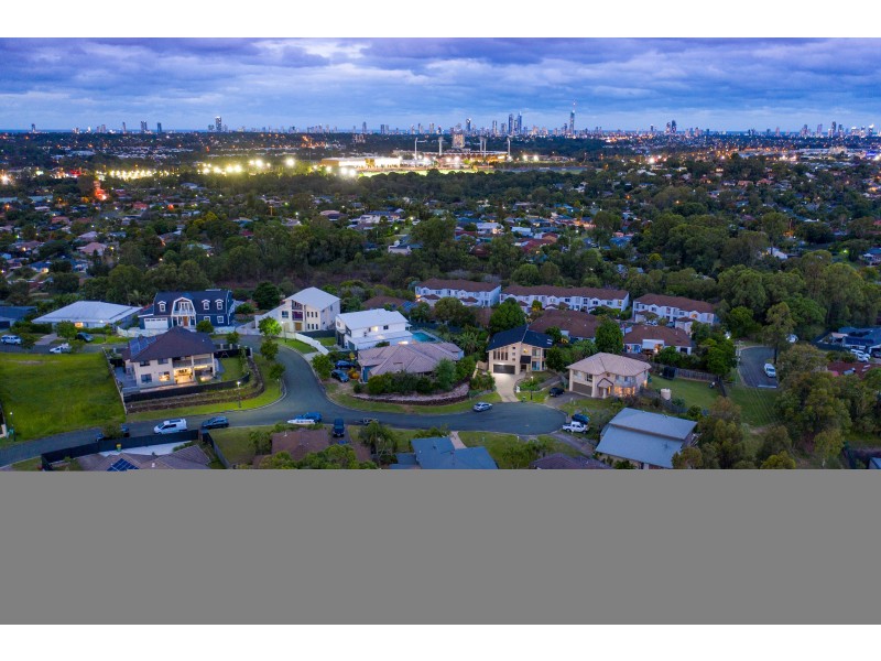 13 Tralee Court, Carrara QLD 4211
