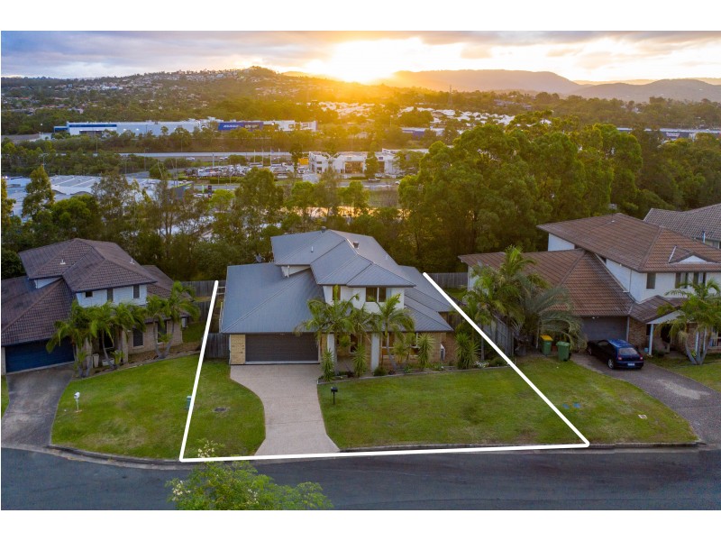 13 Tralee Court, Carrara QLD 4211