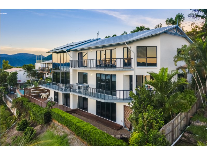 6 Neerim Crescent, Shute Harbour QLD 4802