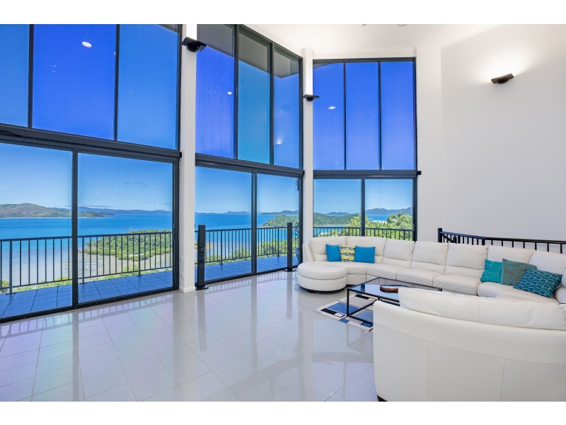 6 Neerim Crescent, Shute Harbour QLD 4802