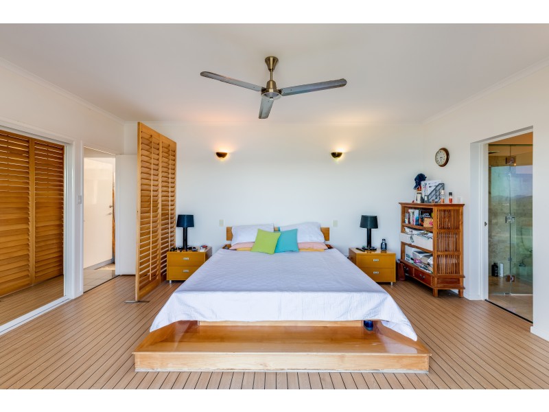 6 Neerim Crescent, Shute Harbour QLD 4802