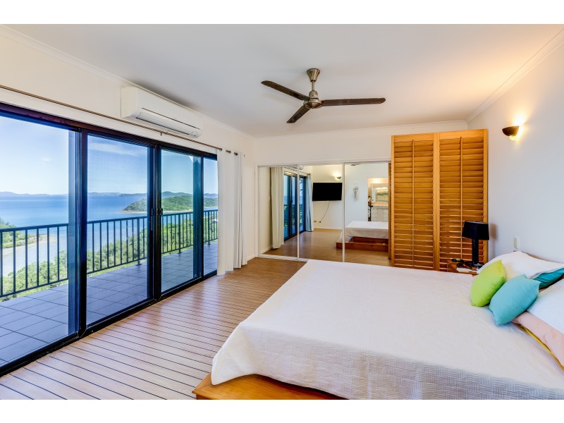 6 Neerim Crescent, Shute Harbour QLD 4802