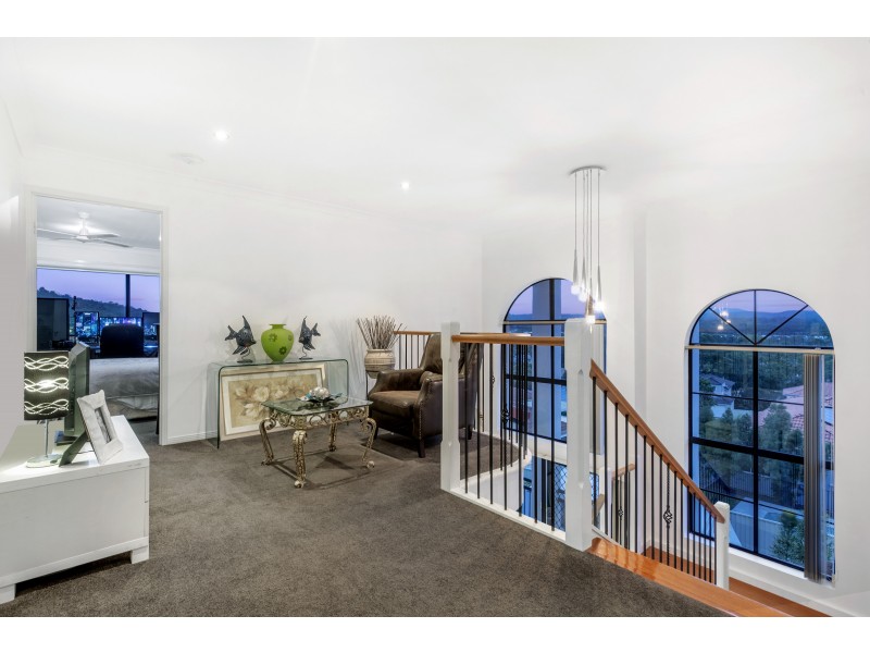 3 Mellissah Crescent, Arundel QLD 4214