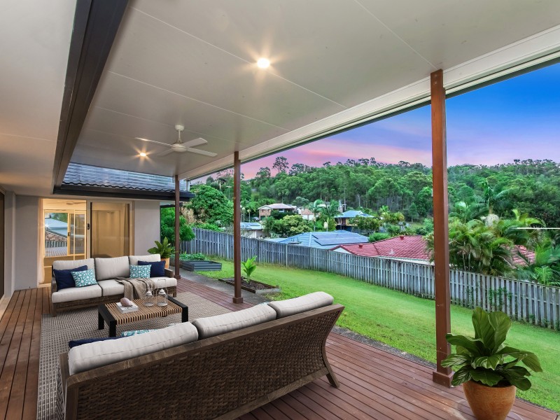 19 Papara Street, Pacific Pines QLD 4211