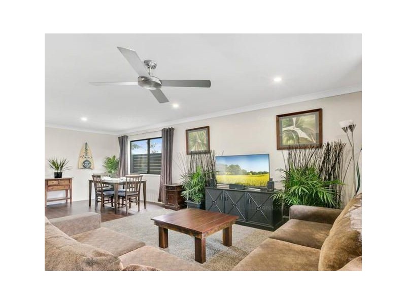 11 Eureka Crescent, Nerang QLD 4211