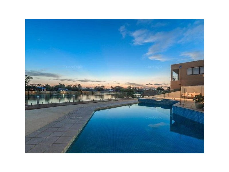 102 Cabana Boulevard, Benowa Waters QLD 4217