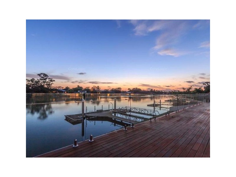 102 Cabana Boulevard, Benowa Waters QLD 4217
