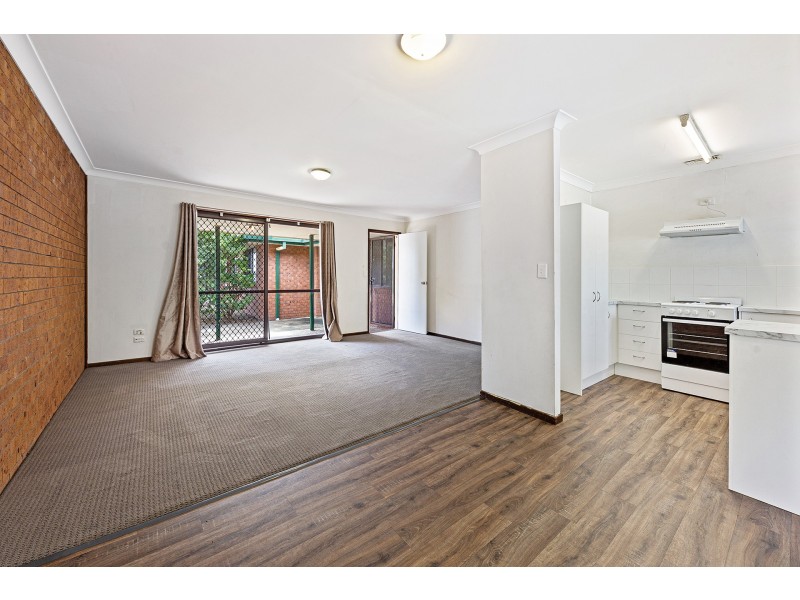 2/57 Bundall Road, Bundall QLD 4217