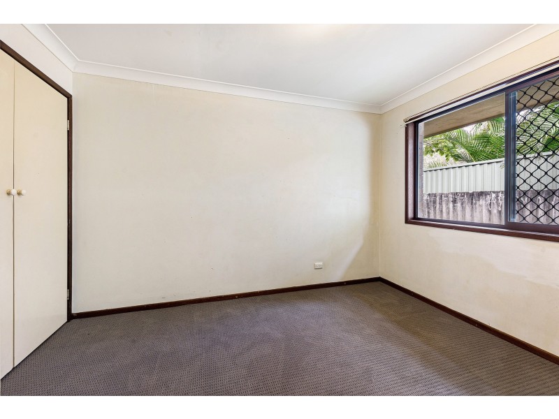 2/57 Bundall Road, Bundall QLD 4217