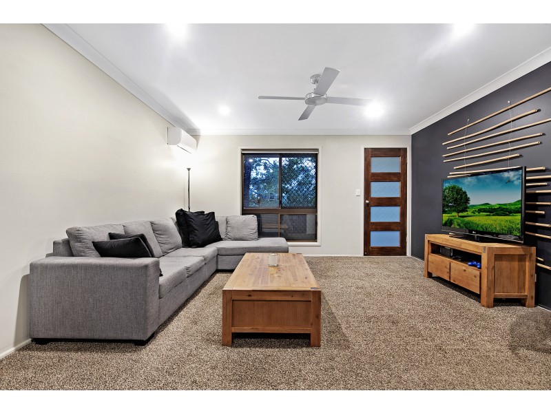 1/11 Eureka Crescent, Nerang QLD 4211