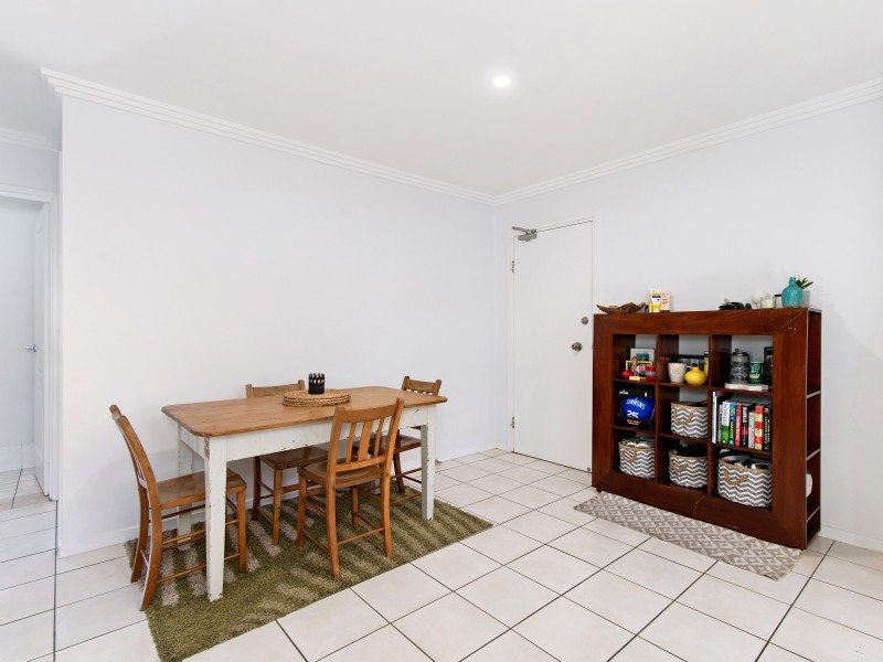 4/1996 Gold Coast Highway, Miami QLD 4220